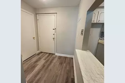 915 Edgell Rd #71, Framingham, MA 01701 - Photo 3
