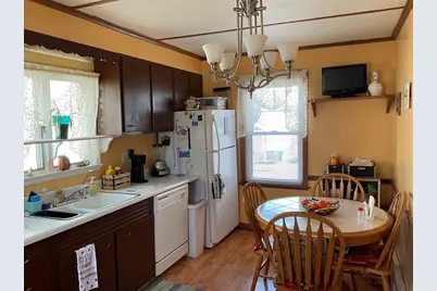 79 Laurel St, Lynn, MA 01905 - Photo 11