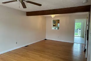 17 Fernwood Dr, Leominster, MA 01453 - Photo 7