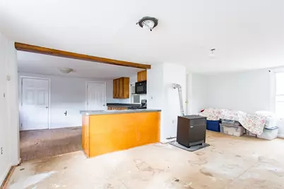 4 E Main St, West Brookfield, MA 01585 - Photo 23