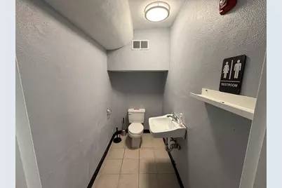 372 Main #B2, Watertown, MA 02472 - Photo 7