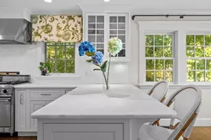 25 Forest St, Manchester by the Sea, MA 01944 - Photo 7