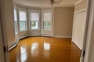 7 Lowell St, Woburn, MA 01801 - Photo 13