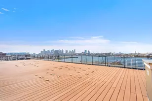 250 Meridian St, Boston, MA 02128 - Photo 27