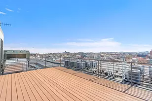 250 Meridian St, Boston, MA 02128 - Photo 23