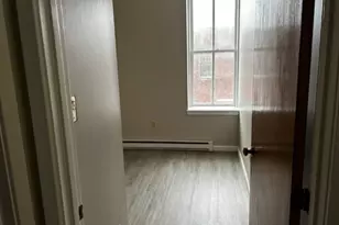 92 Gorham St, Lowell, MA 01852 - Photo 11