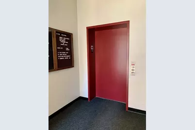 102 Elm St #2, Westfield, MA 01085 - Photo 3