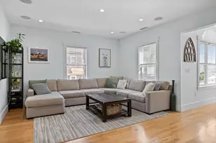 11 Ashland St, Boston, MA 02122 - Photo 7