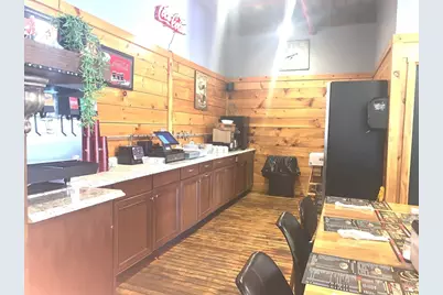 45 River St, Millbury, MA 01527 - Photo 9