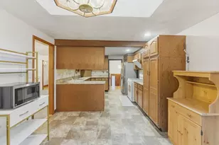 210 Winn St, Burlington, MA 01803 - Photo 9