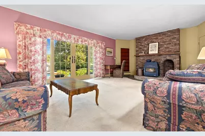 16 Court St, North Andover, MA 01845 - Photo 17