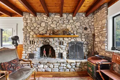 327 Chester Rd, Becket, MA 01223 - Photo 9