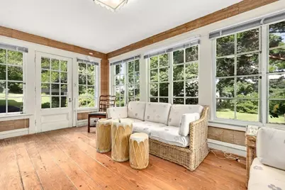 647 Main Street, Shrewsbury, MA 01545 - Photo 11