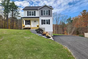 21 Cottage St, Winchendon, MA 01475 - Photo 9