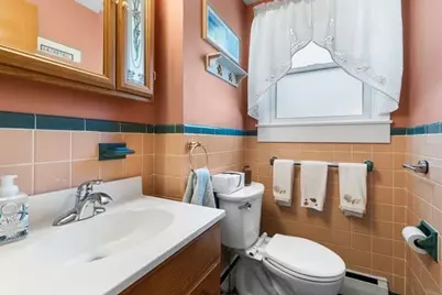 9 Spencer Ave, Saugus, MA 01906 - Photo 21