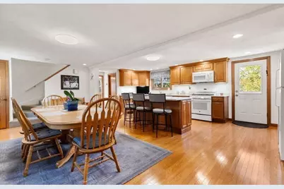 9 Spencer Ave, Saugus, MA 01906 - Photo 13