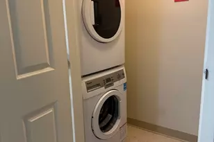 10 Florence St, Malden, MA 02148 - Photo 3