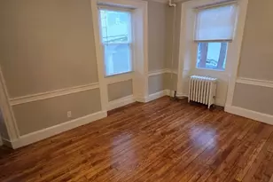 8 Herbert St, Salem, MA 01970 - Photo 5