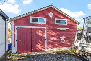 63 Gardner Rd, Hubbardston, MA 01452 - Photo 27