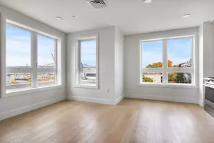 301 Border St, Boston, MA 02128 - Photo 9