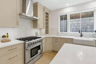 161 Bridge St, Hamilton, MA 01982 - Photo 11