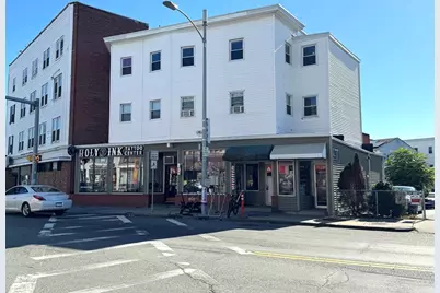 838 Western Ave #2R, Lynn, MA 01904 - Photo 9