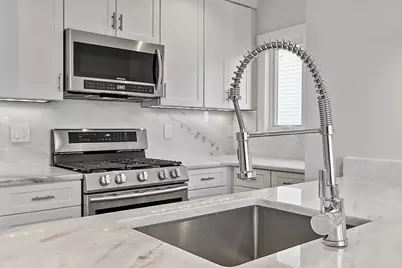 29 Central Street #2, Manchester by the Sea, MA 01944 - Photo 9