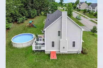 8 Autumn Gate Cir, Millbury, MA 01527 - Photo 5