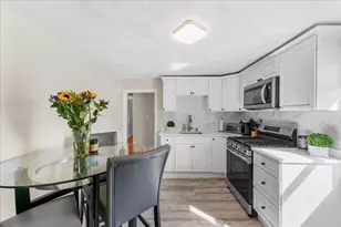 49a Massasoit Ave, Hull, MA 02045 - Photo 3