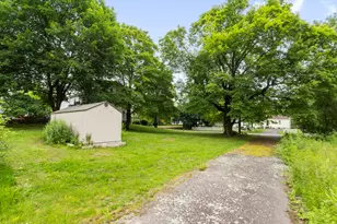 35R Whiting St, North Attleboro, MA 02760 - Photo 3