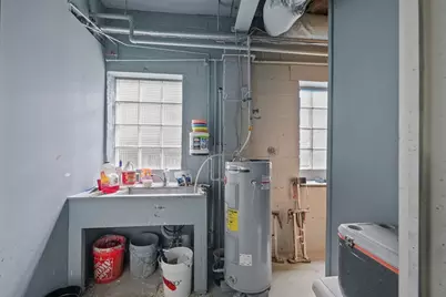 138 Morgan St, Fall River, MA 02721 - Photo 5