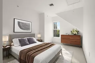 125 Crowninshield Rd, Brookline, MA 02446 - Photo 19