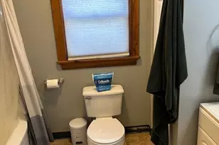 524 E 7th St, Boston, MA 02127 - Photo 11