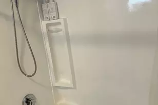 524 E 7th St, Boston, MA 02127 - Photo 13