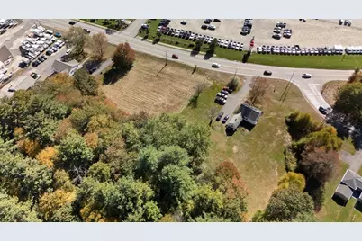 23 Uxbridge Rd, Mendon, MA 01756 - Photo 9