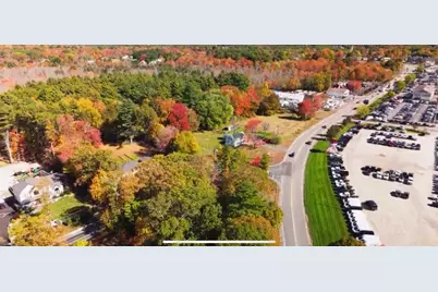 23 Uxbridge Rd, Mendon, MA 01756 - Photo 1