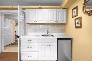 111 Shawmut St, Quincy, MA 02169 - Photo 17