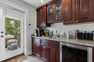 8 Gates, Boston, MA 02127 - Photo 7