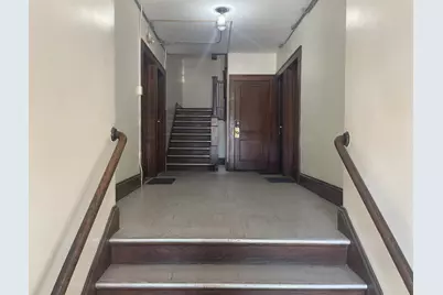 329 Beech Street, Holyoke, MA 01040 - Photo 7