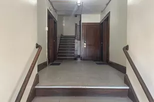 329 Beech St, Holyoke, MA 01040 - Photo 7