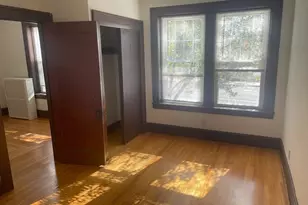 329 Beech St, Holyoke, MA 01040 - Photo 9