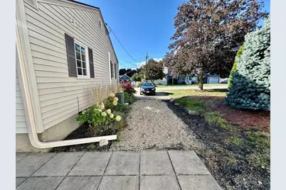 3 Day Circle, Woburn, MA 01801 - Photo 37