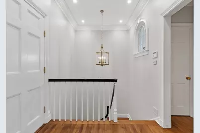 20 Chestnut St #1, Boston, MA 02108 - Photo 11