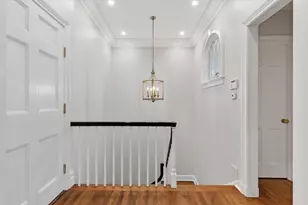20 Chestnut St, Boston, MA 02108 - Photo 11