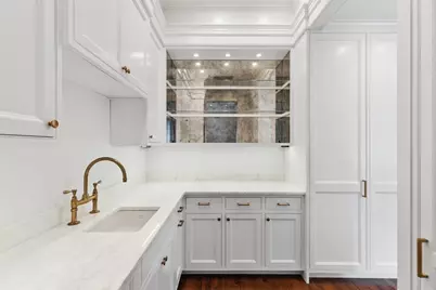 20 Chestnut St #1, Boston, MA 02108 - Photo 5