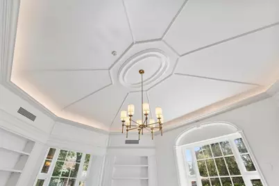 20 Chestnut St #1, Boston, MA 02108 - Photo 5