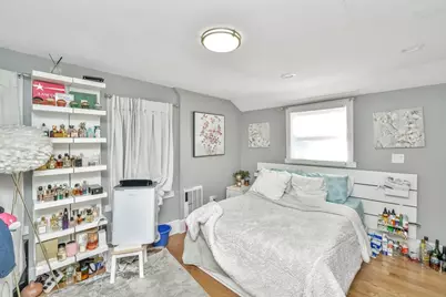 32-32R Temple St, Boston, MA 02126 - Photo 11