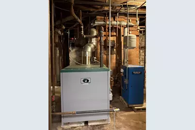 100 Court St, Plymouth, MA 02360 - Photo 27