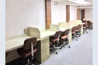 100 Court St, Plymouth, MA 02360 - Photo 25