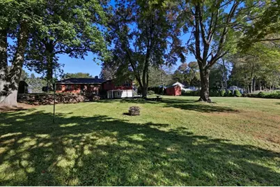 73 Silver Lake Dr, Agawam, MA 01001 - Photo 33